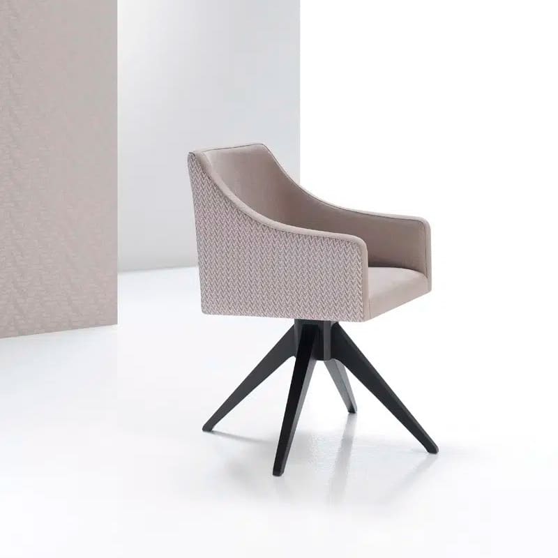 Sillón tapizado gris